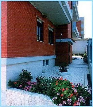 Belvedere Aparthotel 3*